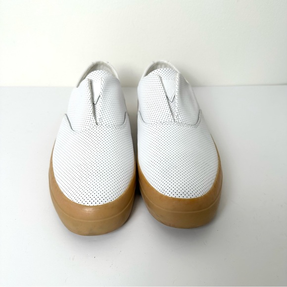 HUF Dylan White Perforated Leather Slip On Skate Shoes - Picture 2 of 12